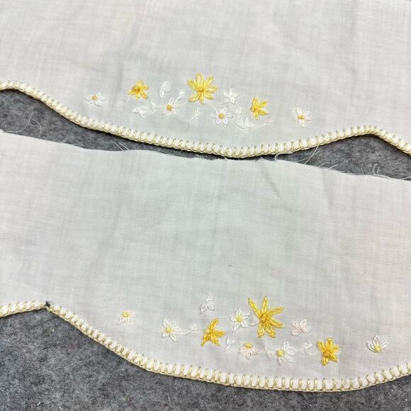 Set of 2 Vintage Linen Scrap Pieces Remainders Yellow Floral Embroidery Edges - Picture 2 of 5